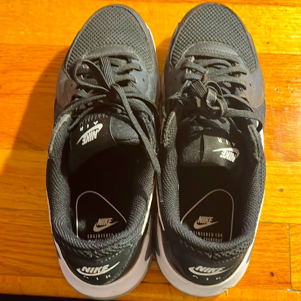 Nike Air women’s sneakers,